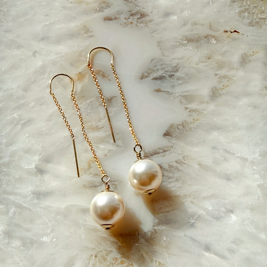 Emma Pearl Threader Earrings – Elegant and Modern Design for Timeless Style